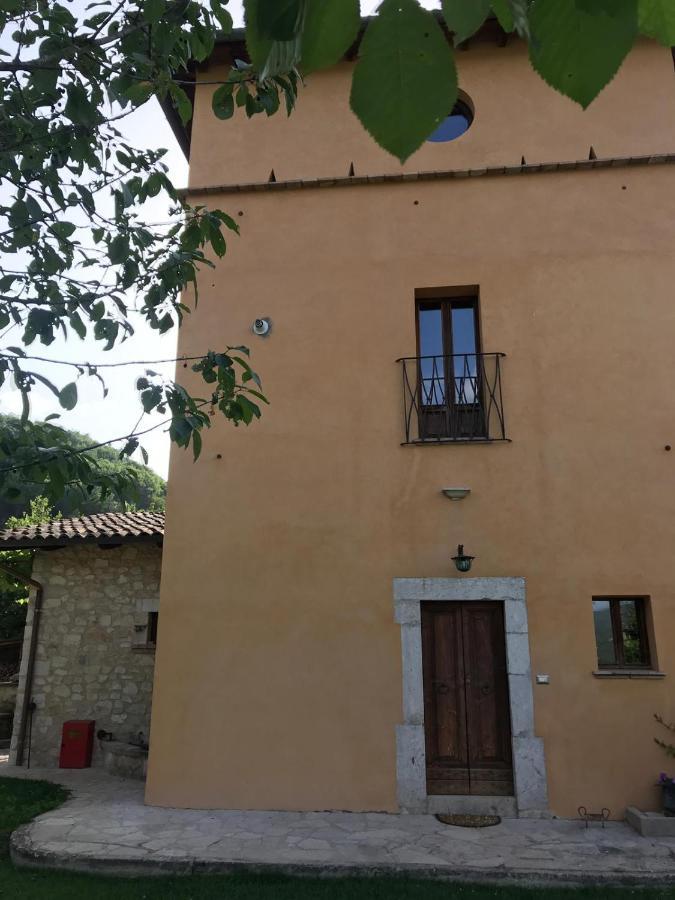 La Colombaia Bed and Breakfast Cascia Eksteriør billede